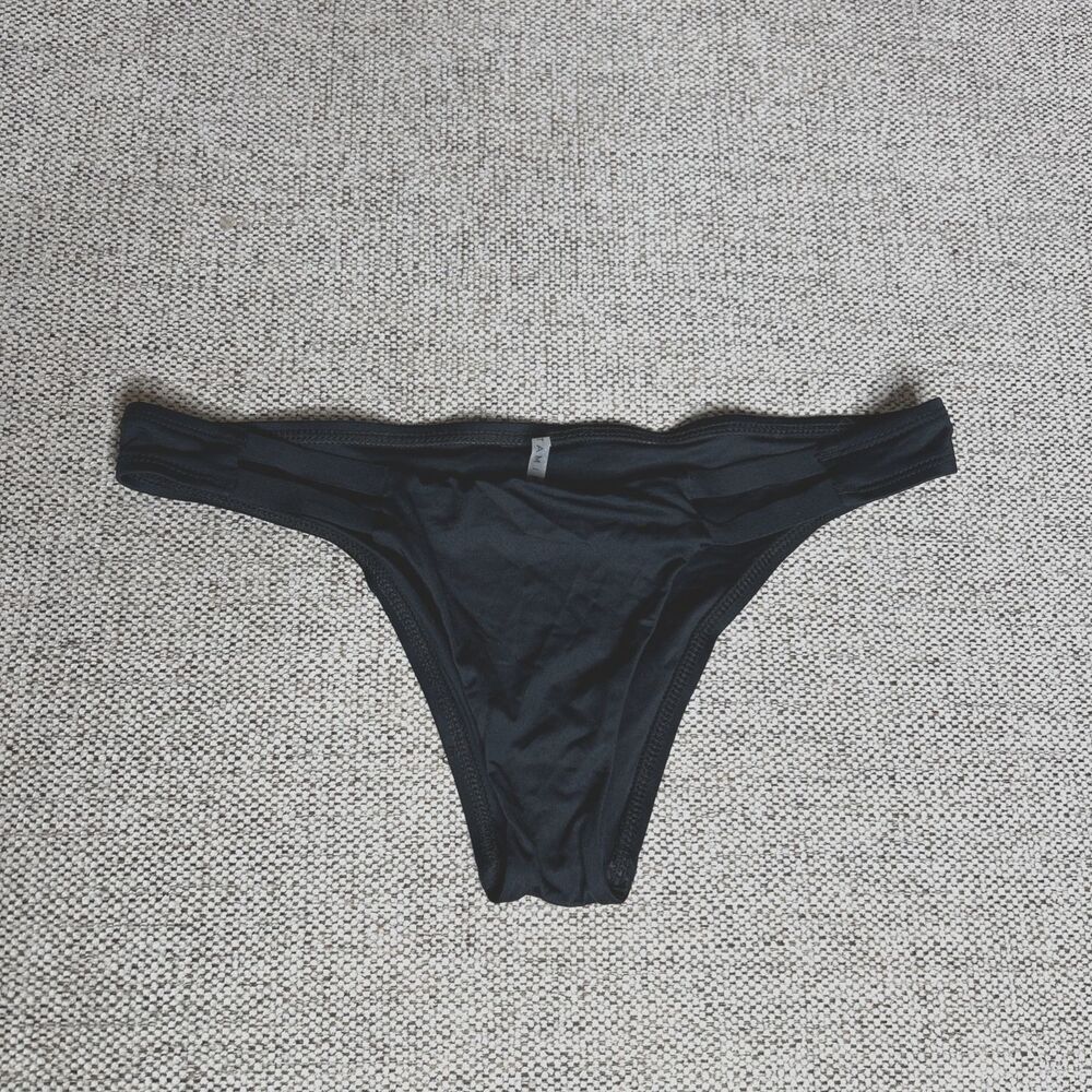Revolve Vitamin A Cheeky Swimsuit Bottom Black Color Size S